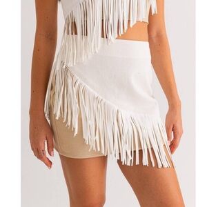 Le Lis Fringe Mini Skirt NWT size small